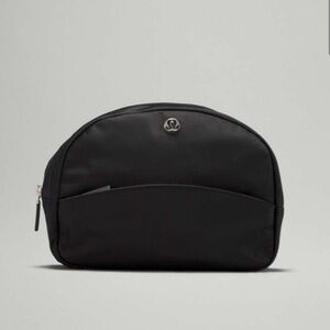 lululemon athletica Black Travel Bag Sleek Durable Design